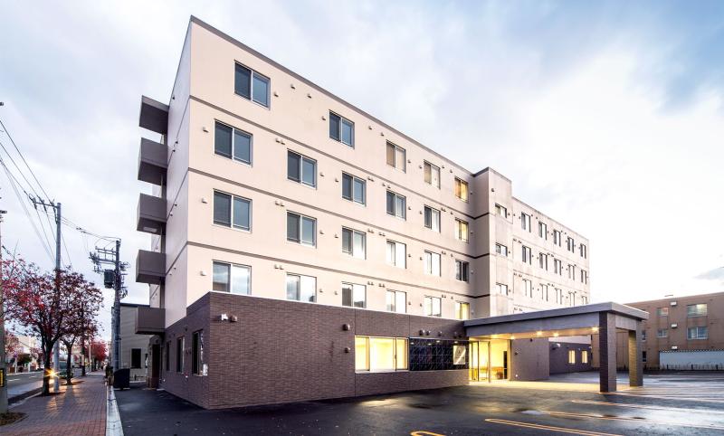 サービス付き高齢者向け住宅　かがやき平和通